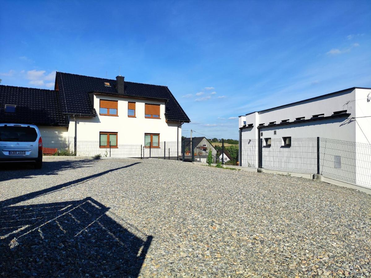Apartmán Trzy Male Drzewka Wielka Wies  Exteriér fotografie