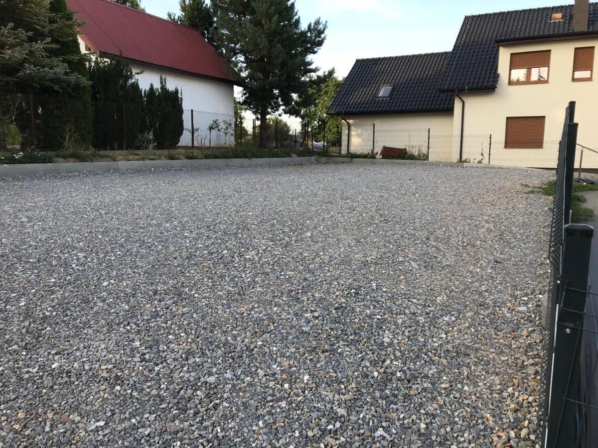 Apartmán Trzy Male Drzewka Wielka Wies  Exteriér fotografie